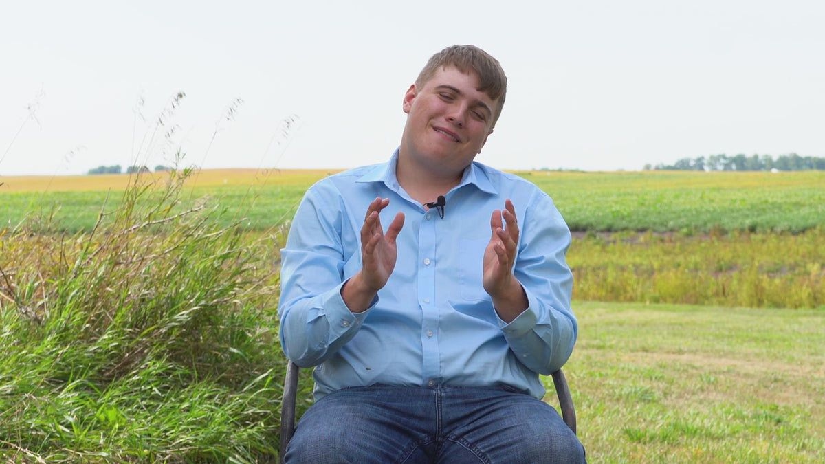 Load video: Work N Walter Farm | Berkshire Pork